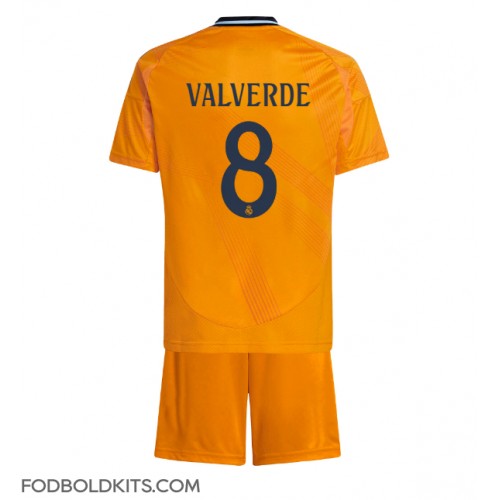 Real Madrid Federico Valverde #8 Udebanesæt Børn 2024-25 Kortærmet (+ Korte bukser)